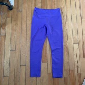 ZYIA Purple Light And Tight leggings Size 6-8